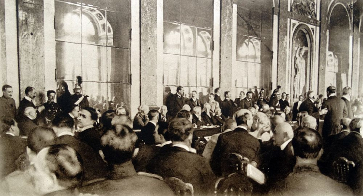 Podpisanie Traktatu Wersalskiego. Fot. PAP/DPA