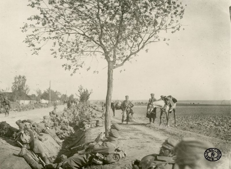 Odpoczynek oddziałów legionowych pod Bogorią. 14.05.1915 r. Źródło: CAW