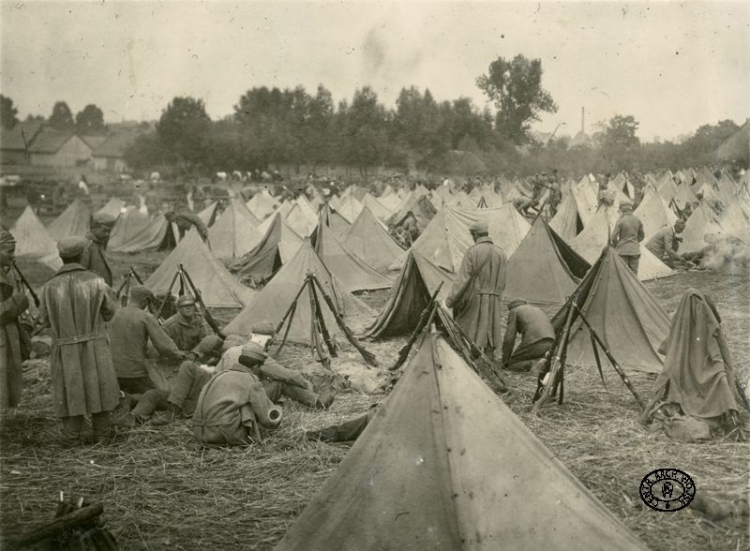 Biwak żołnierzy I Brygady Legionów Polskich. Konstantynów. Sierpień, 1915 r. Źródło: CAW