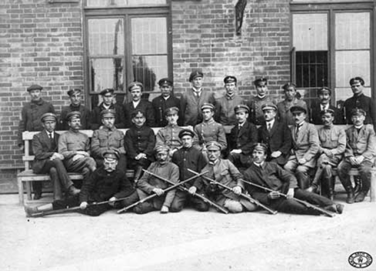 Oddział Straży Obywatelskiej, który brał udział w rozbrajaniu Niemców – Warszawa, 1918 r.