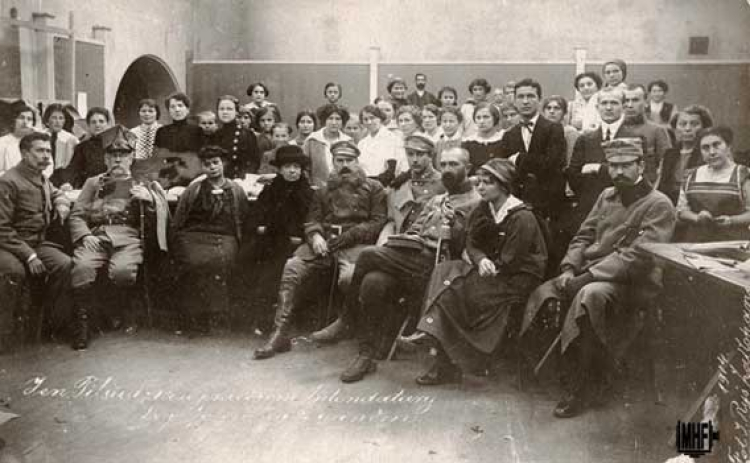 Józef Piłsudski w Sali Intendentury Legionów w Zakopanem. Fot. Jan Ryś, Zakopane; 16 XII 1914