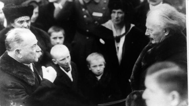 Poznań, 27.12.1918. Przyjazd Ignacego Paderewski do Poznania. Fot. PAP/CAF-reprodukcja Poznań, 27.12.1918. Przyjazd Ignacego Paderewski do Poznania. Fot. PAP/CAF-reprodukcja