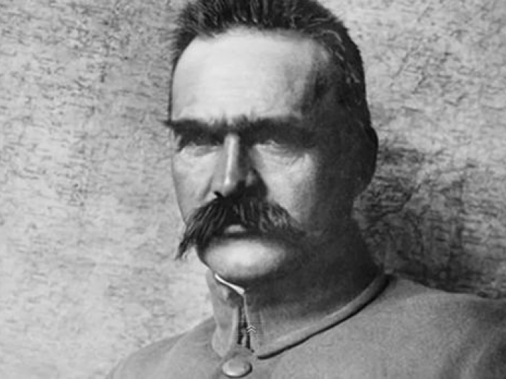 Marszałek Józef Piłsudski w Belwederze. Źródło: NAC