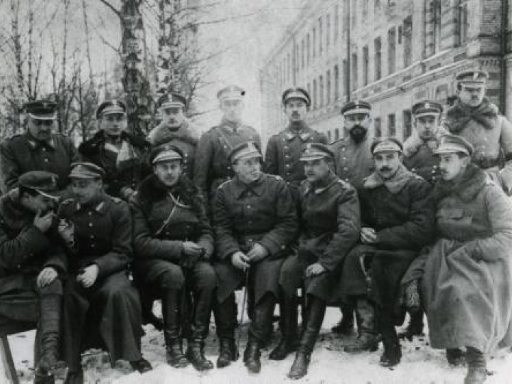 Szwadron 13. Pułku Ułanów Wileńskich w Grodnie w grudniu 1919. Źródło: Ośrodek KARTA