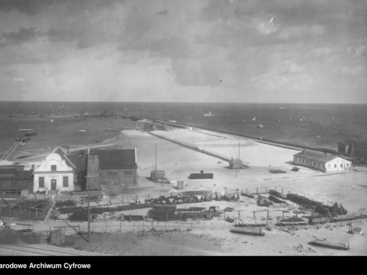 Budowa portu morskiego w Gdyni. 1925 r. Fot. NAC
